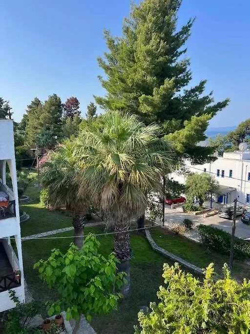 Elia Sea View Apartments 2