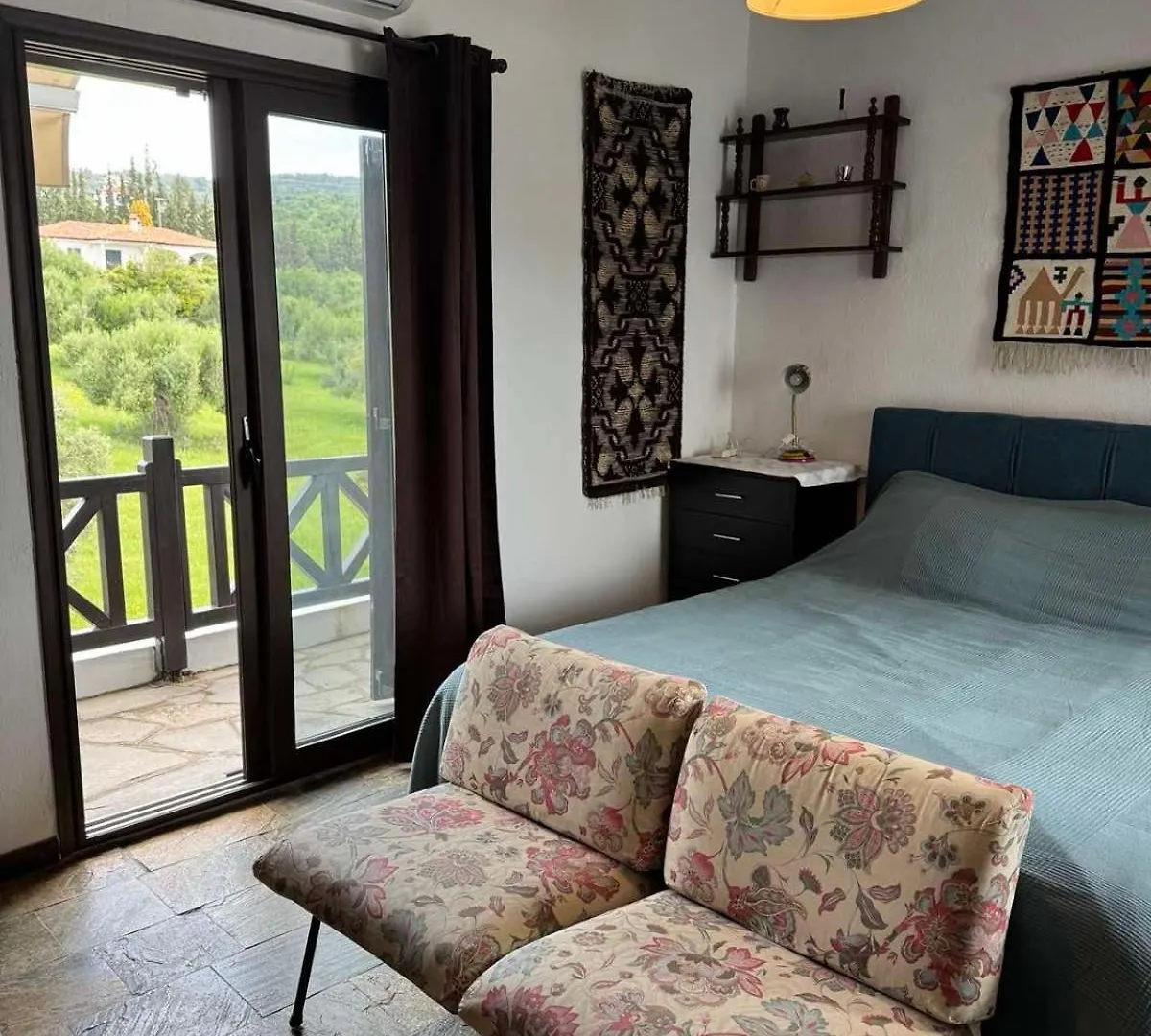 Elia Sea View Apartments 2